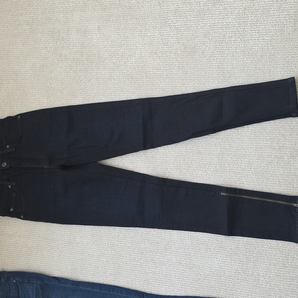 James Jeans Couture Collection Dark Blue Denim Jeans. Size 27, Zip Anlle
